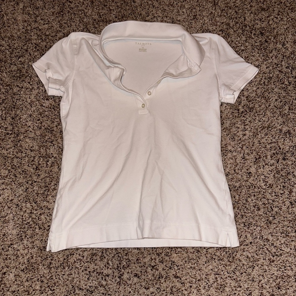 white collared tee - size XS